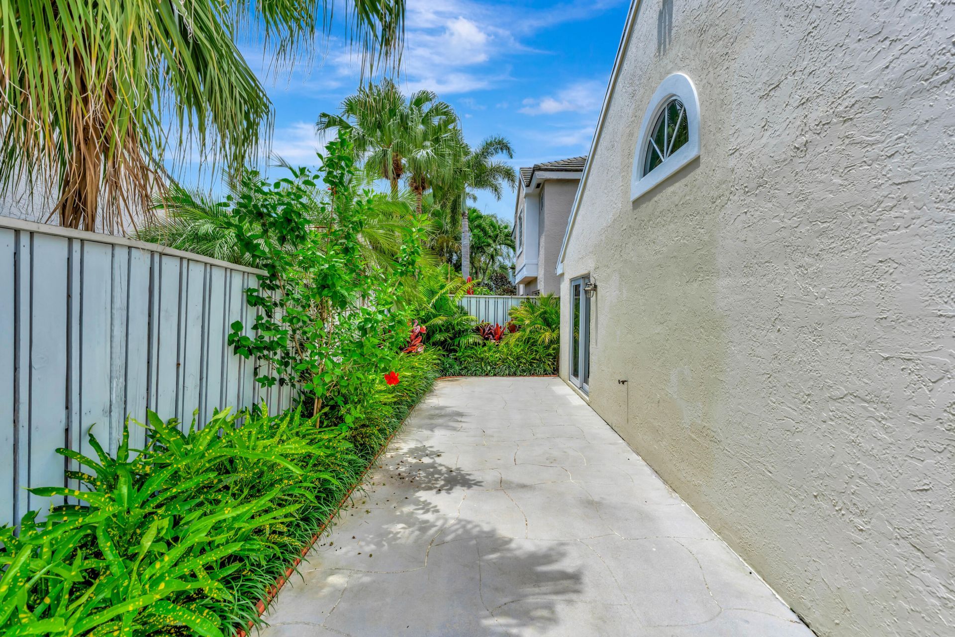 28 Admirals Court, Palm Beach Gardens, FL 33418 Photo