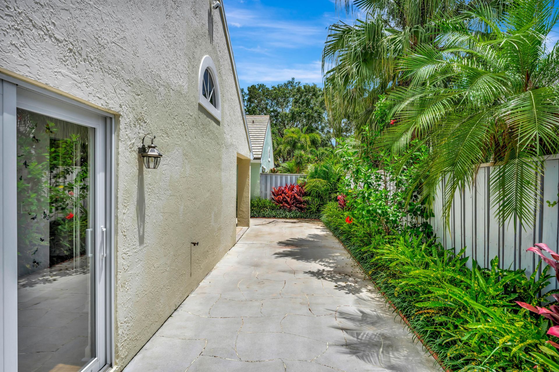 28 Admirals Court, Palm Beach Gardens, FL 33418 Photo