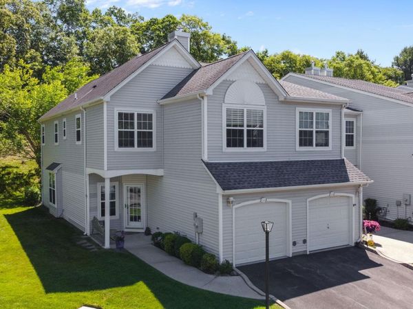 213 Windward Court N, Port Jefferson, NY 11777