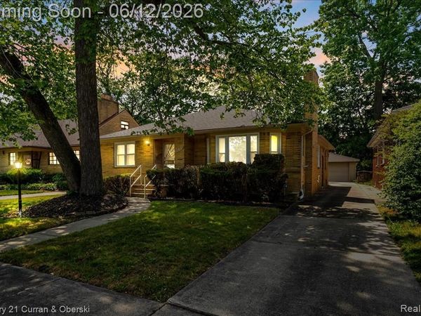 20123 Lauder Street, Detroit, MI 48235