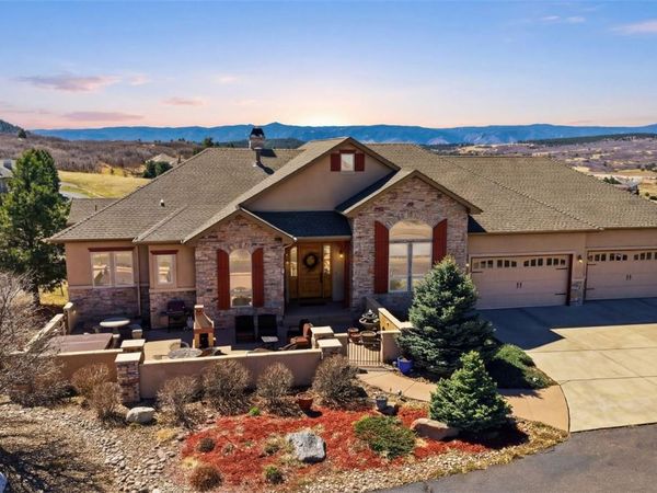 395 Young Circle, Castle Rock, CO 80104