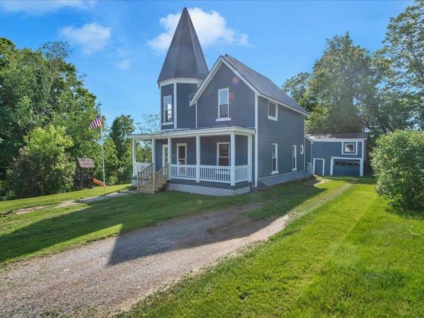 1 Elm Avenue, Richford, VT 05476
