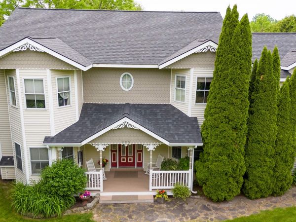 995 Dorset Street, South Burlington, VT 05403