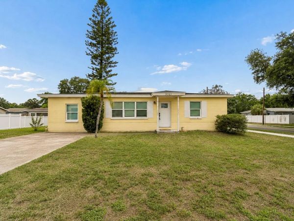 5501 82ND AVENUE N, PINELLAS PARK, FL 33781