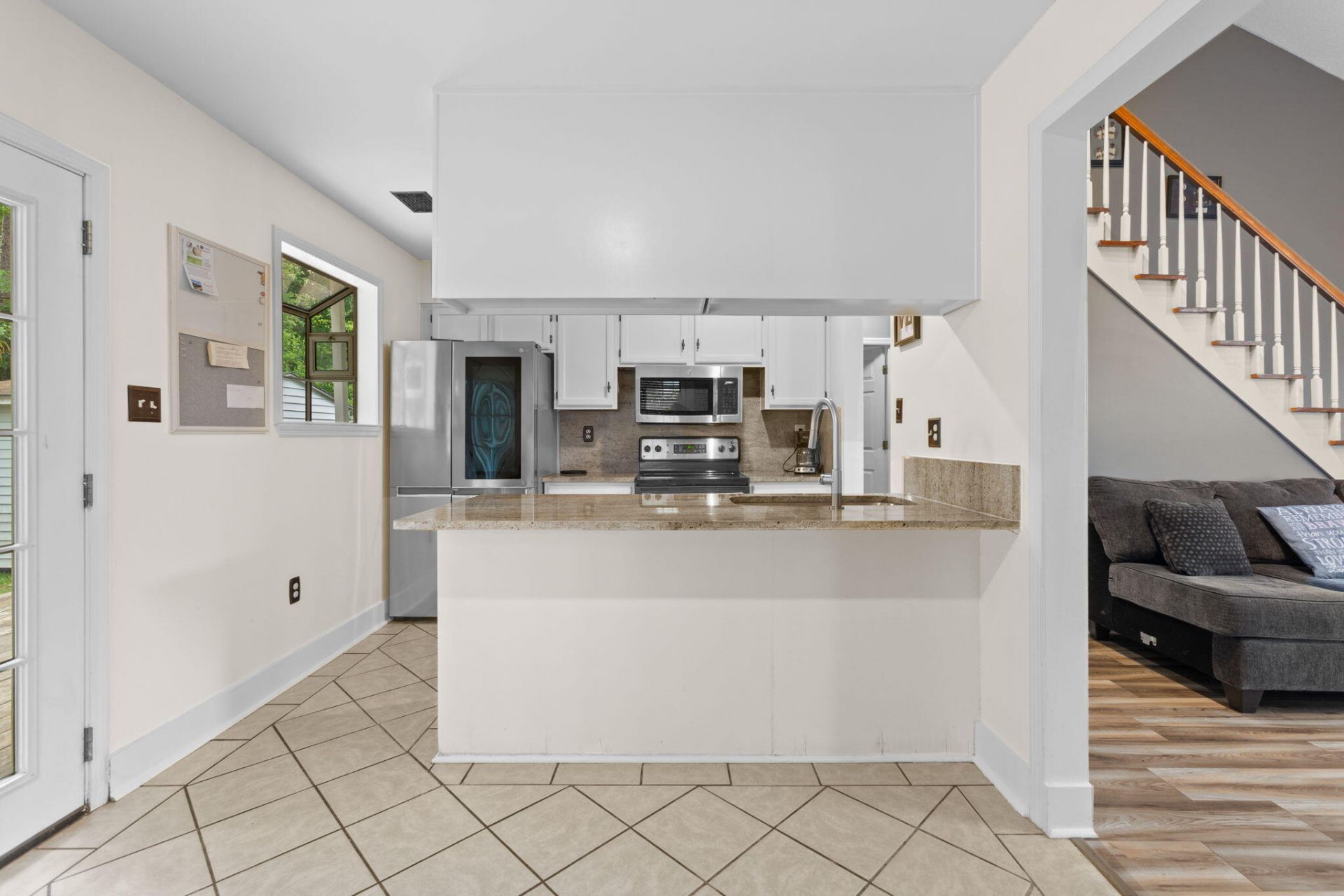 232 Birmingham Drive Photo 10