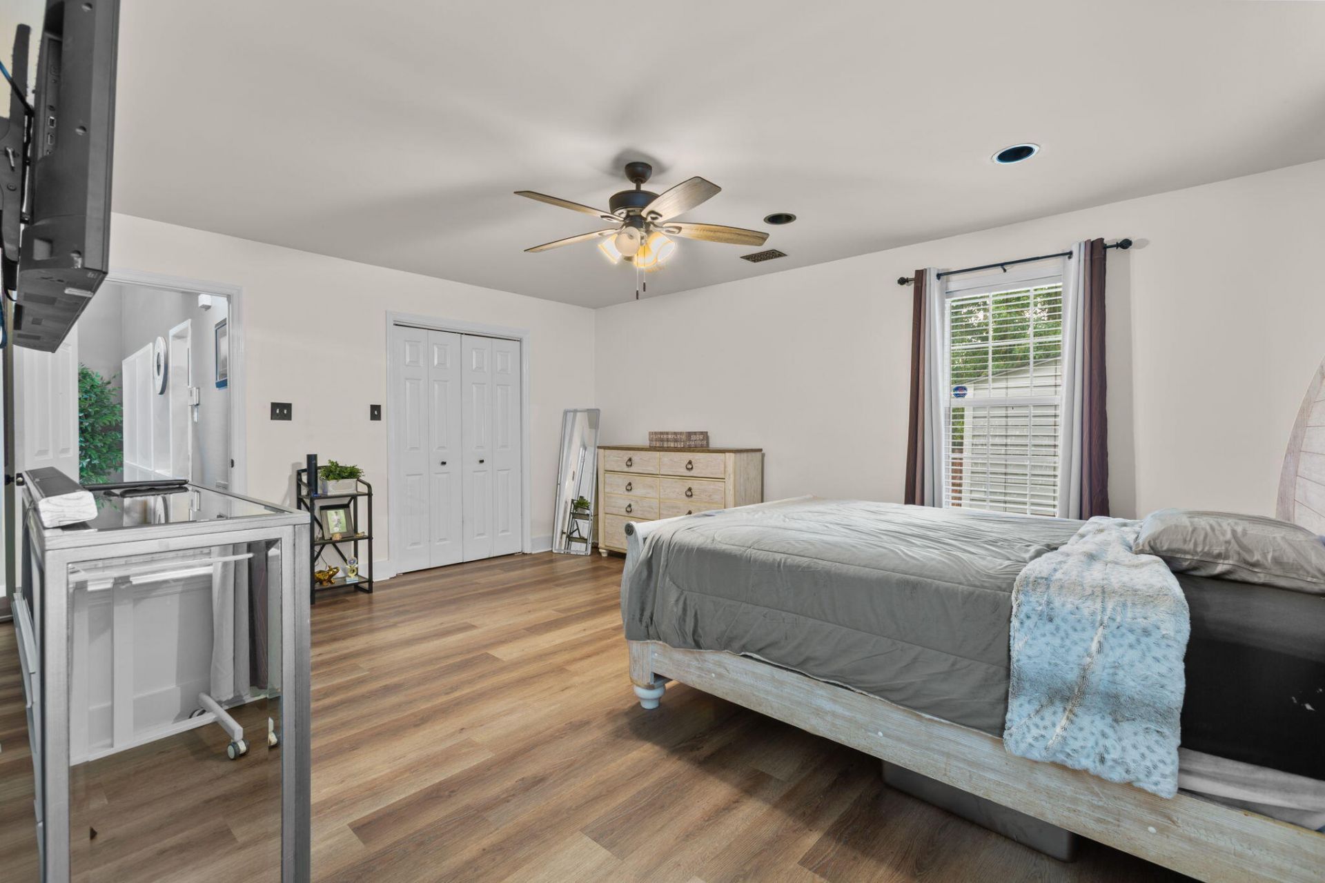 232 Birmingham Drive Photo 19