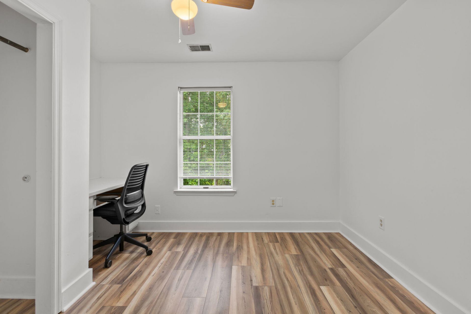232 Birmingham Drive Photo 21
