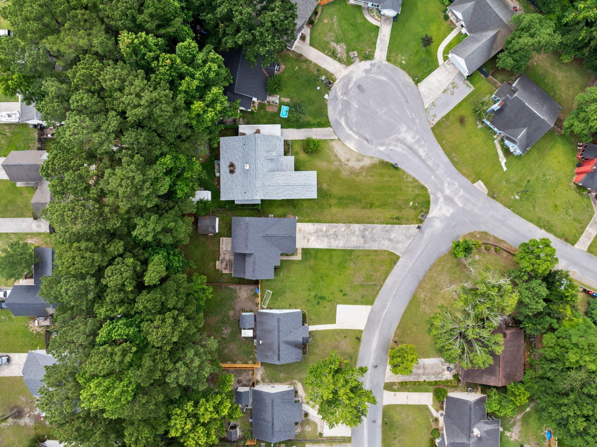 232 Birmingham Drive Photo 4
