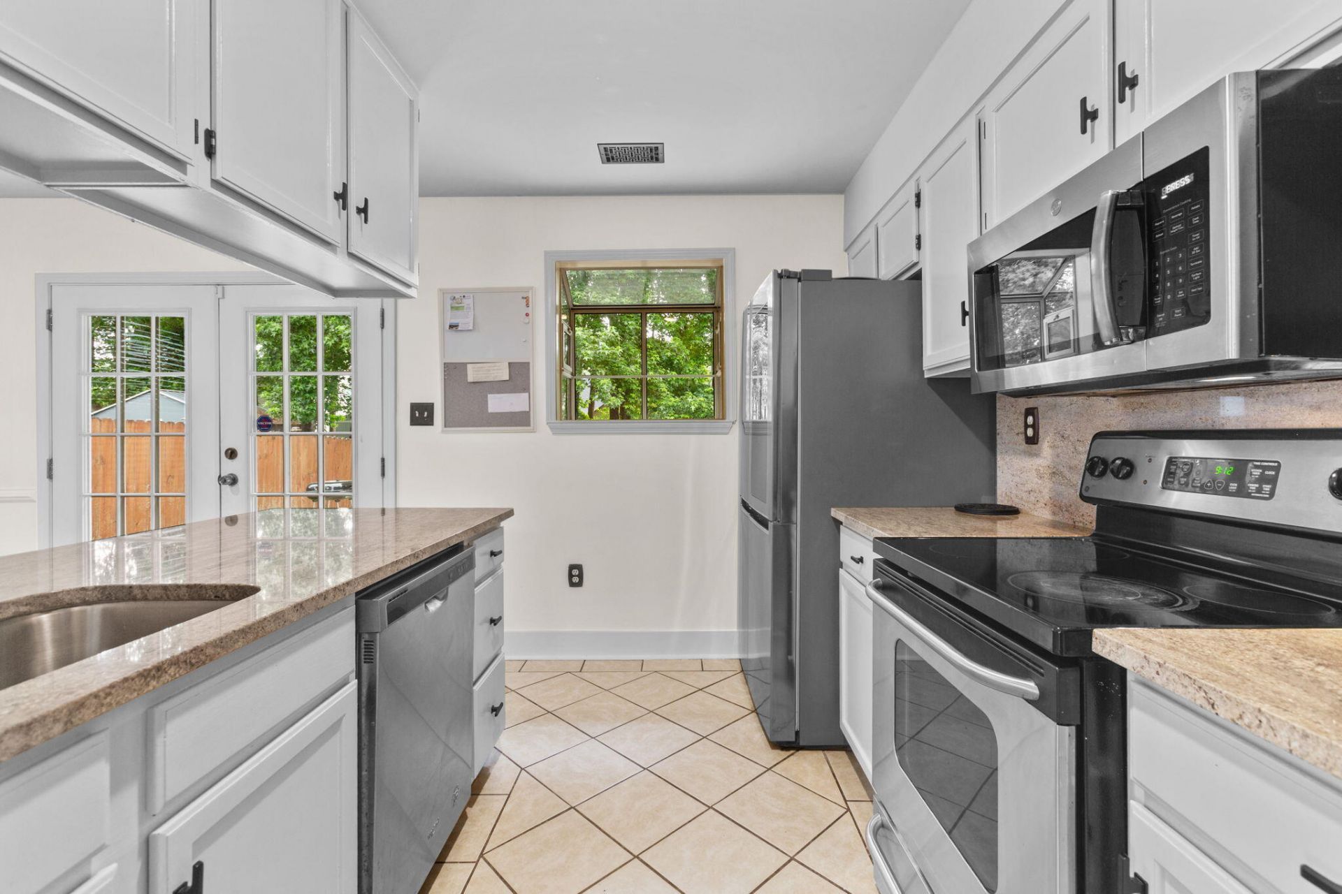 232 Birmingham Drive Photo 8