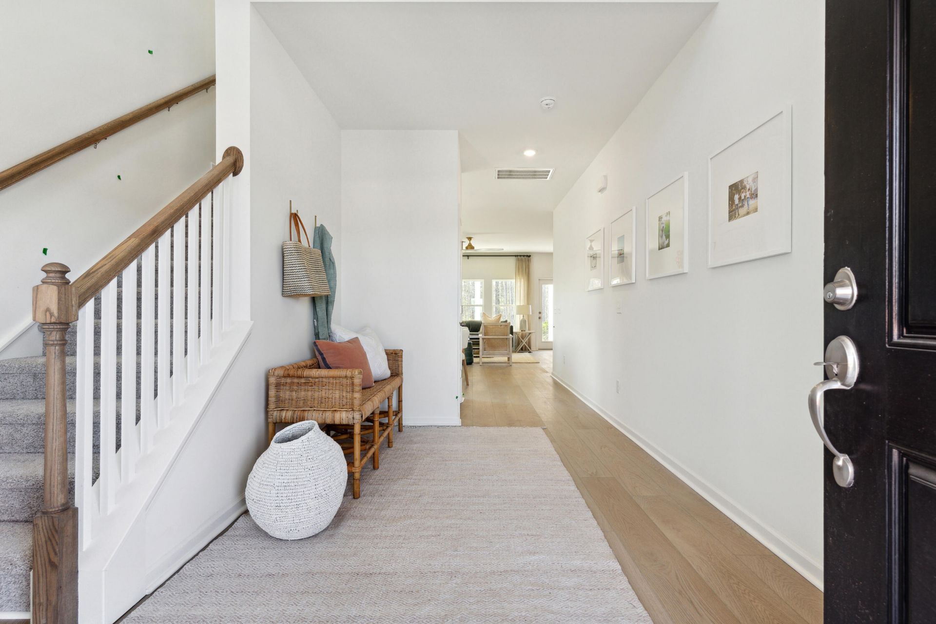 1042 Adirondack Drive Photo 6