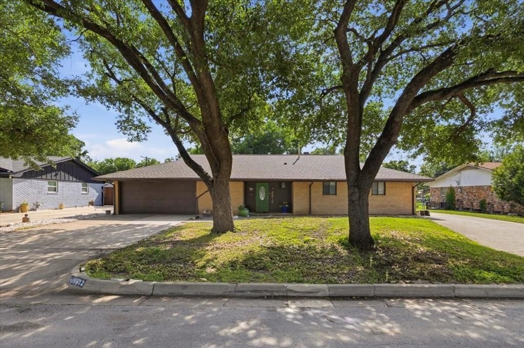 6812 Treehaven Road, Fort Worth, TX 76116 Main Photo