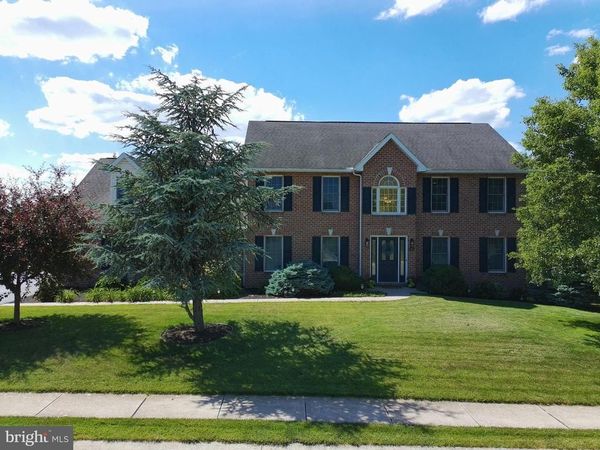206 PHOENIX DRIVE, CHAMBERSBURG, PA 17201