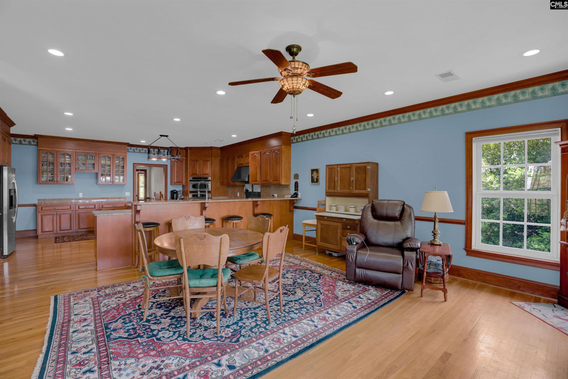 5921 Lakeshore Drive Photo 17