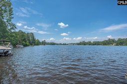 5921 Lakeshore Drive photo 4