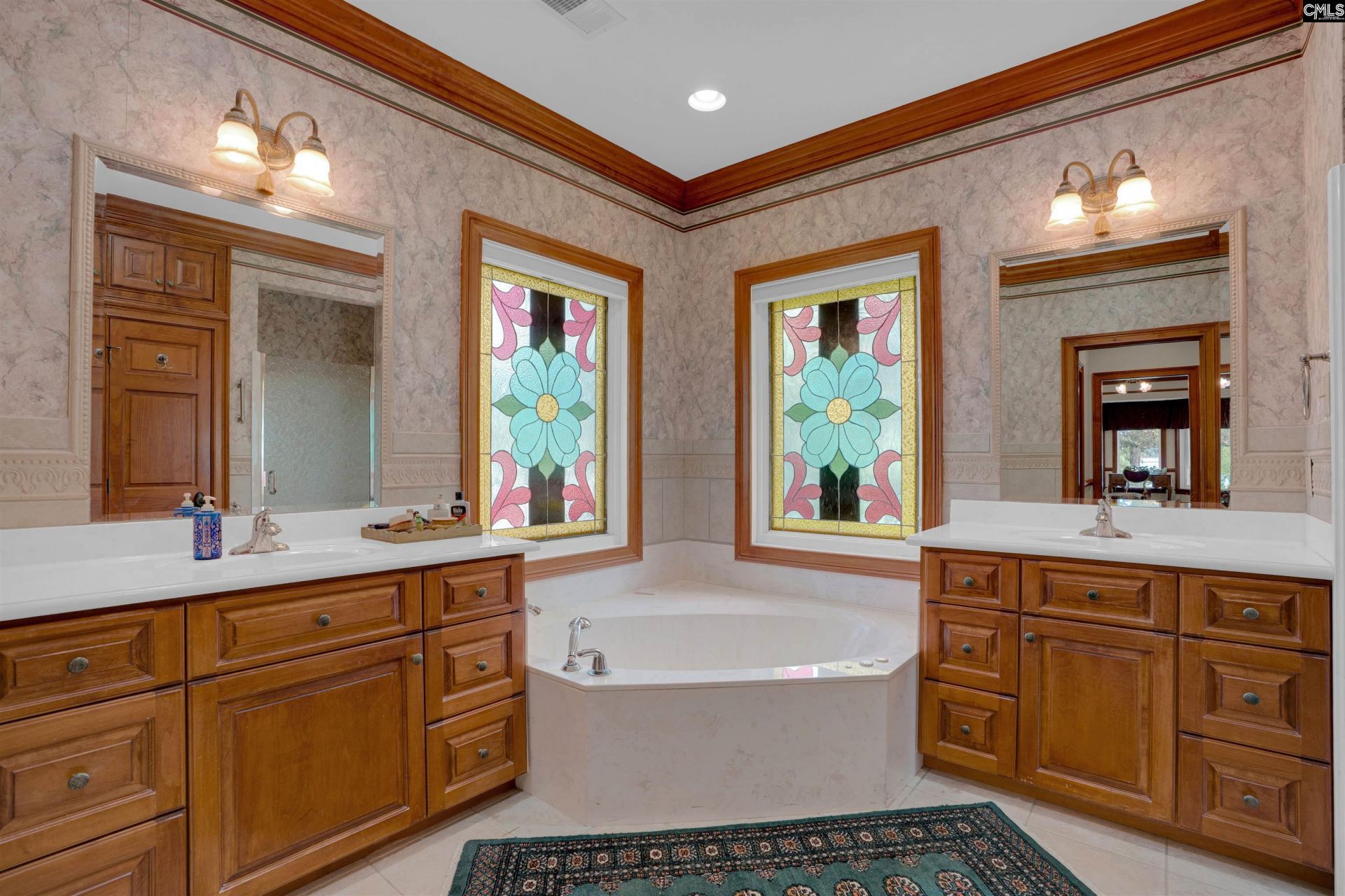 5921 Lakeshore Drive Photo 22
