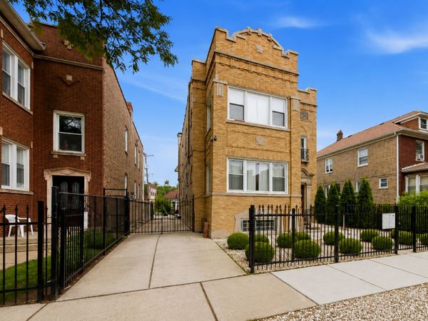 3128 N Keating Avenue E, Chicago, IL 60641
