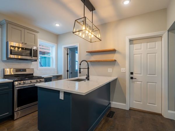 101 Draper St, Unit 1, Boston, MA 02122