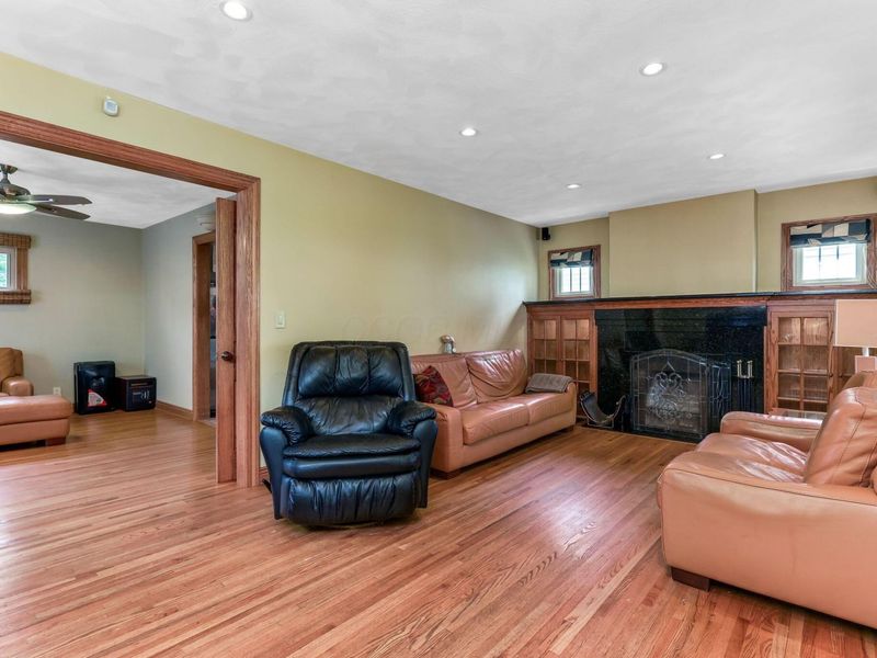 564 Nashoba Avenue, Columbus, OH 43223 Photo 10