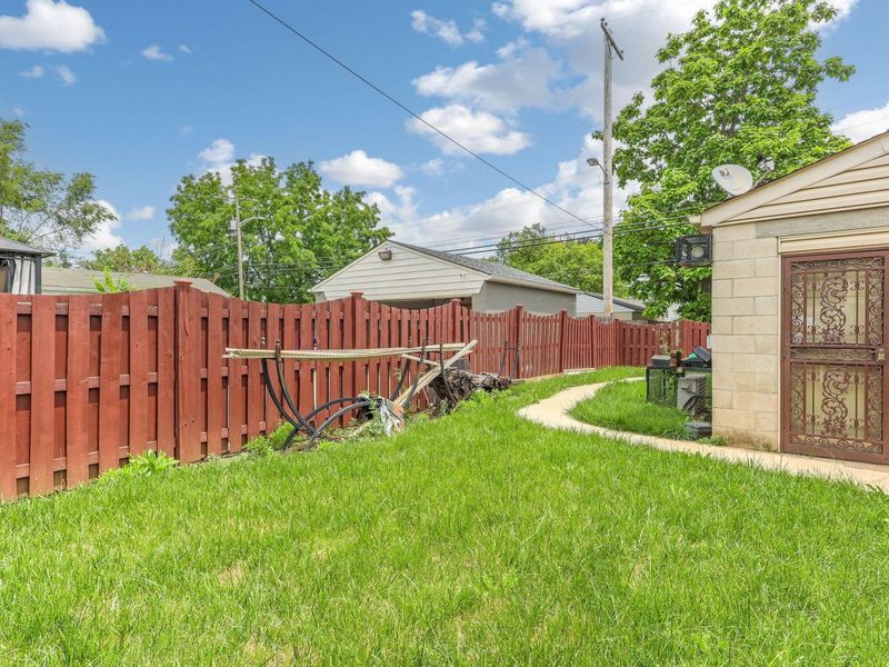 564 Nashoba Avenue, Columbus, OH 43223 Photo 39