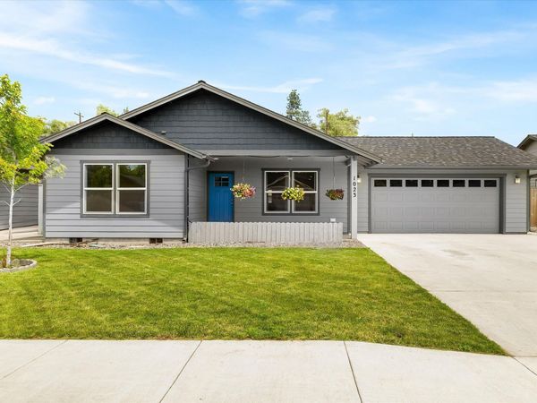 1023 NE Crista Court, Prineville, OR 97754