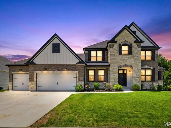 568 Long Creek Drive, Lake St Louis, MO 63367