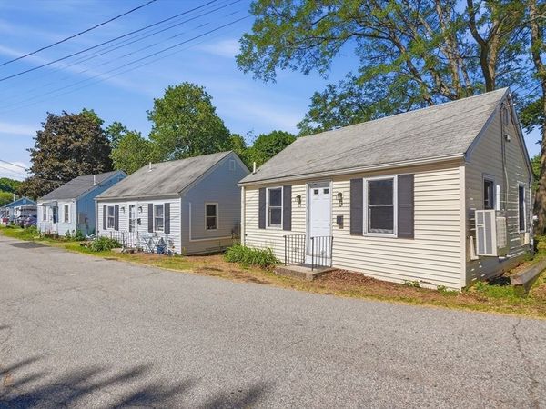 2-6 Pond Terrace, Millbury, MA 01527