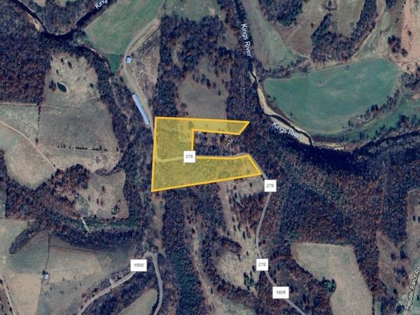 0000 CR 278 , Huntsville, AR 72740