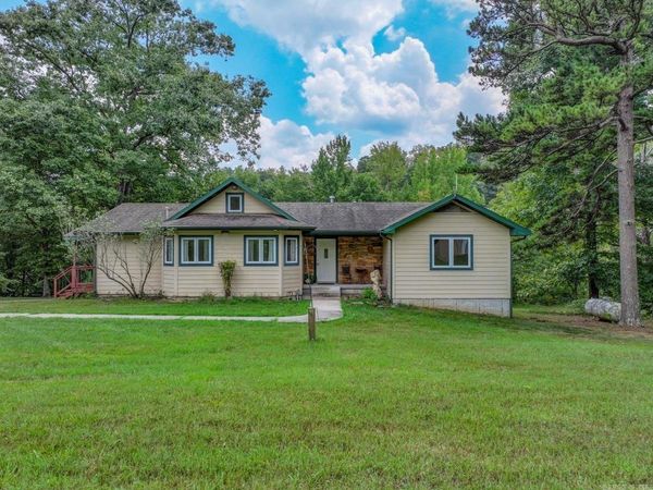 370 Star Lane, Eureka Springs, AR 72632