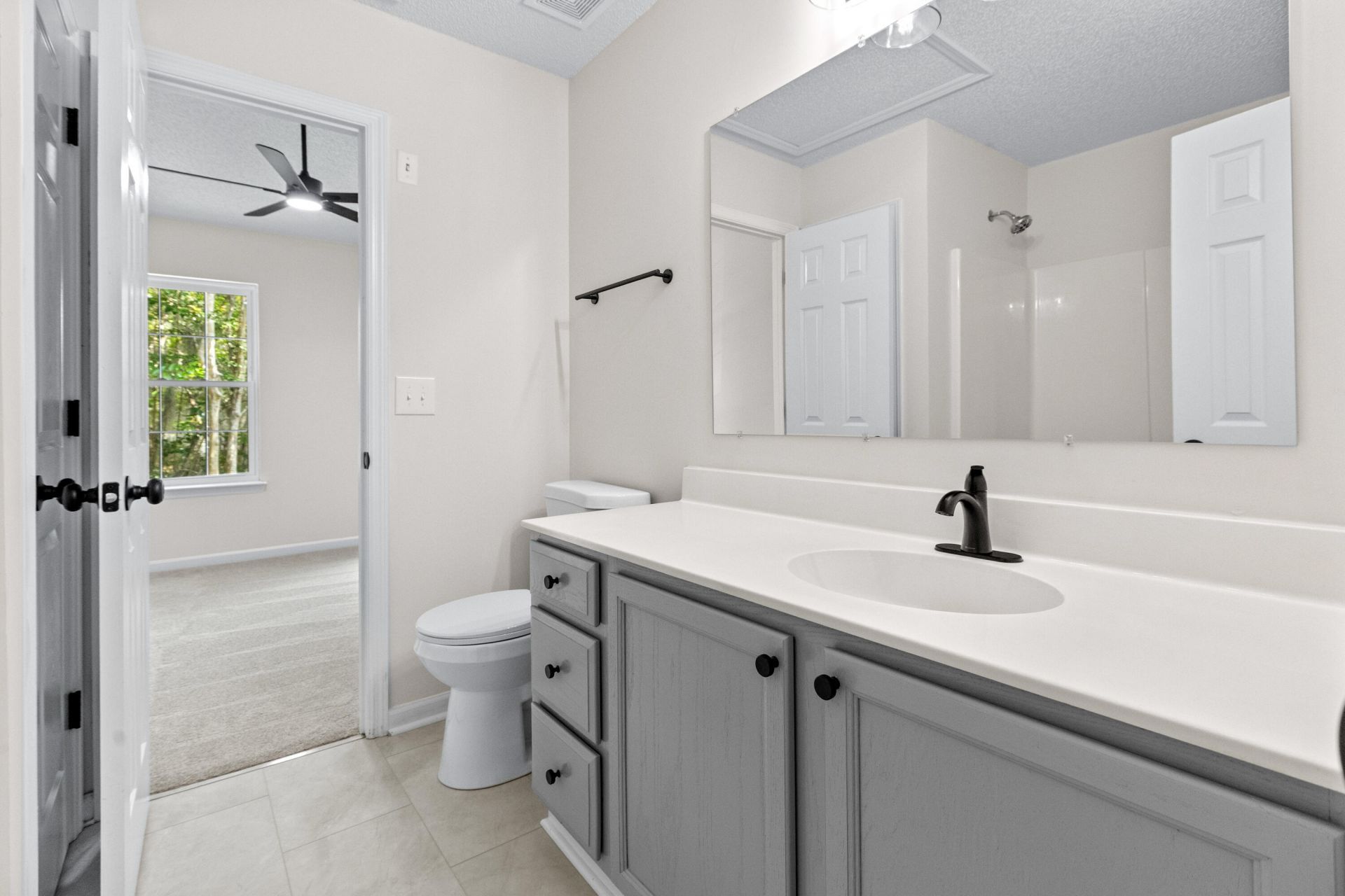 8032 Shadow Oak Drive Photo 24