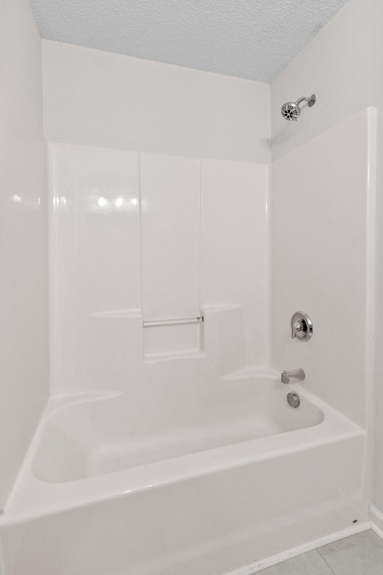 8032 Shadow Oak Drive Photo 26