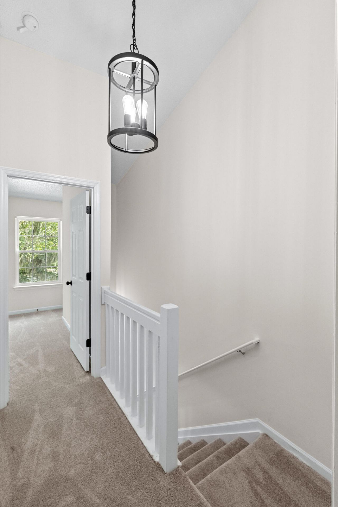 8032 Shadow Oak Drive Photo 31