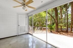 8032 Shadow Oak Drive Photo 34