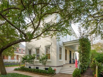 45 Eastlake Road, Mount Pleasant, SC 29464