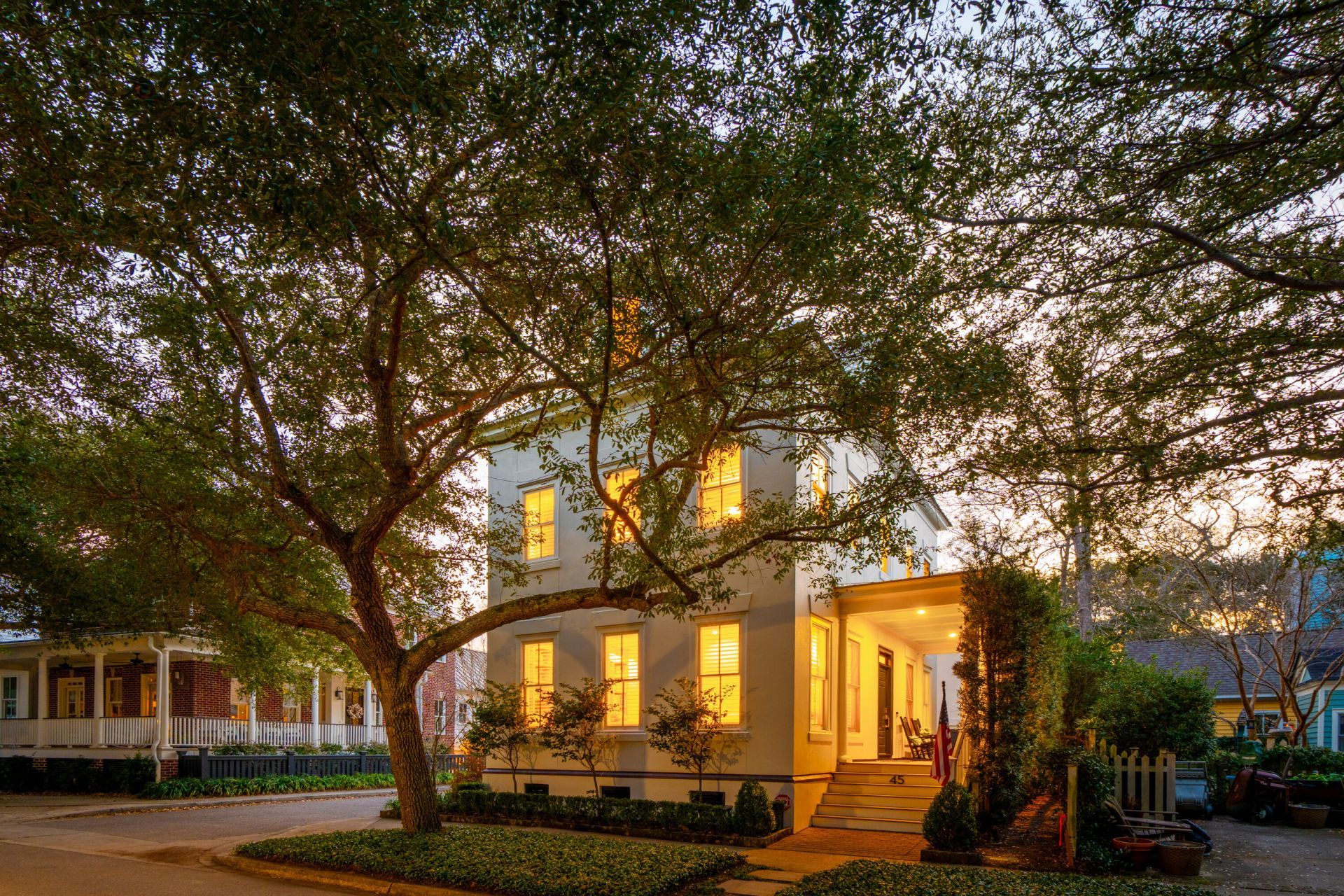 45 Eastlake Road Photo 6