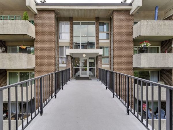 4203 Charlemagne Cir, Unit 4203, Pittsburgh, PA 15237