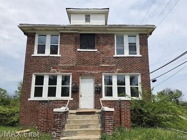 6400 Seminole Street , Detroit, MI 48213