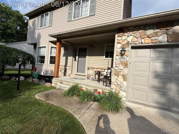 490 Cove View Drive, Waterford Twp, MI 48327