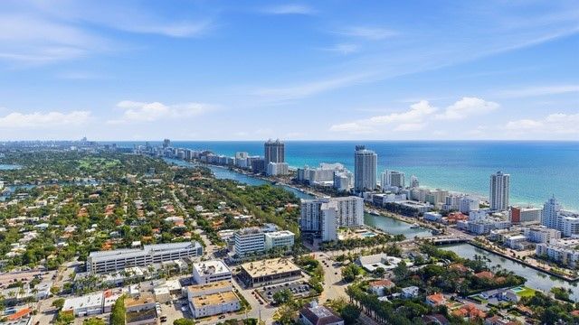 3716 Prairie Avenue, Miami Beach, FL 33140 Photo