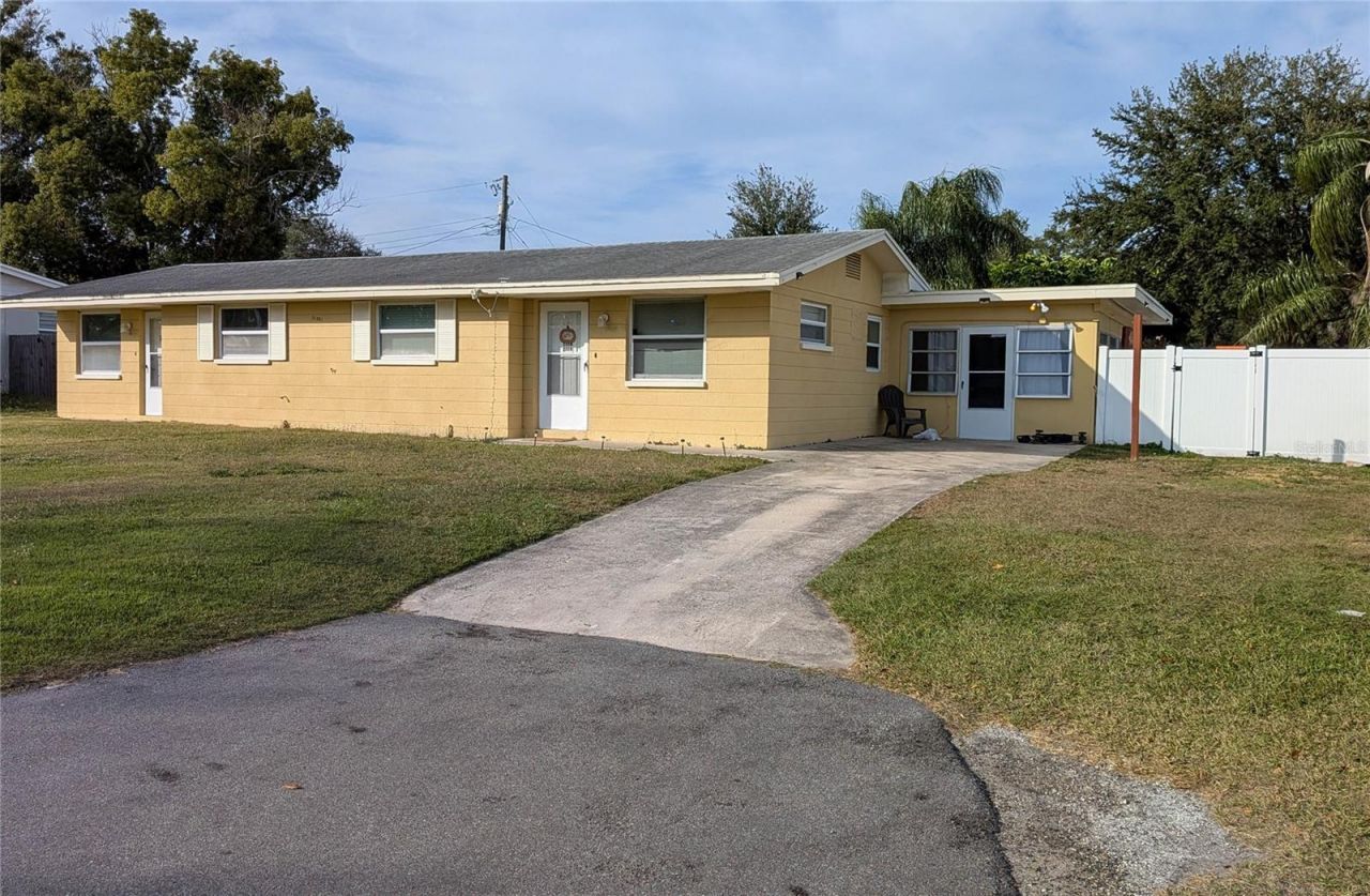 11301 110th Terrace , Largo, FL 33778 Photo