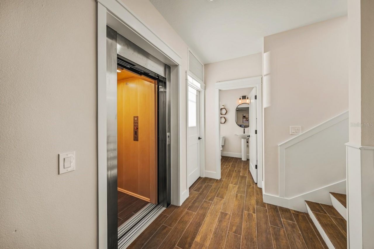 6910 Midnight Pass Road , Unit B, Sarasota, FL 34242 Photo
