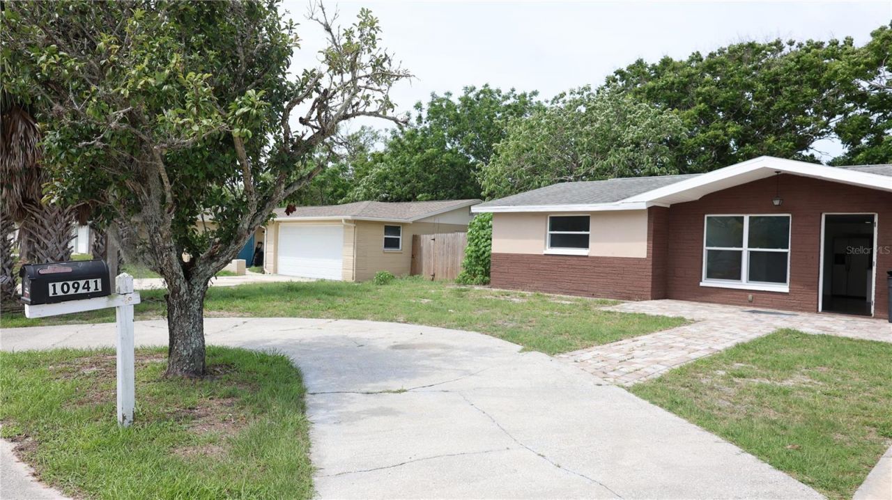 10941 Felsdale Avenue , Port Richey, FL 34668 Main Photo