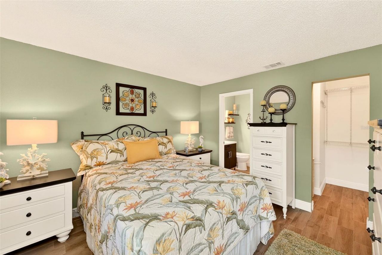 3001 58th Avenue S, Unit 612, Saint Petersburg, FL 33712 Photo
