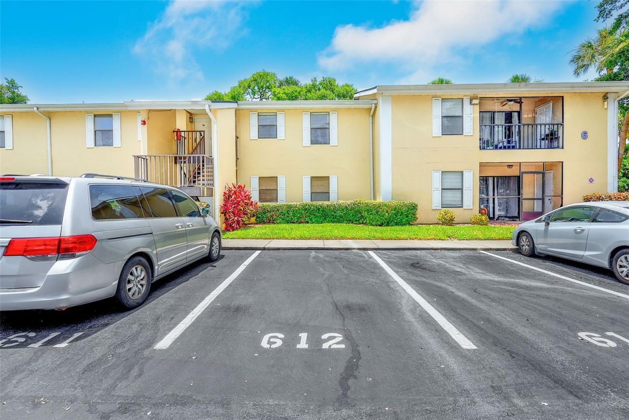 3001 58th Avenue S, Unit 612, Saint Petersburg, FL 33712 Photo