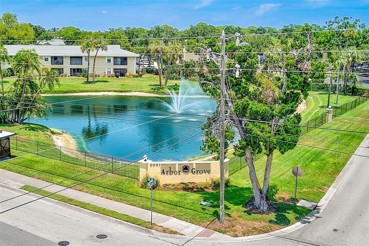 3001 58th Avenue S, Unit 612, Saint Petersburg, FL 33712 Photo