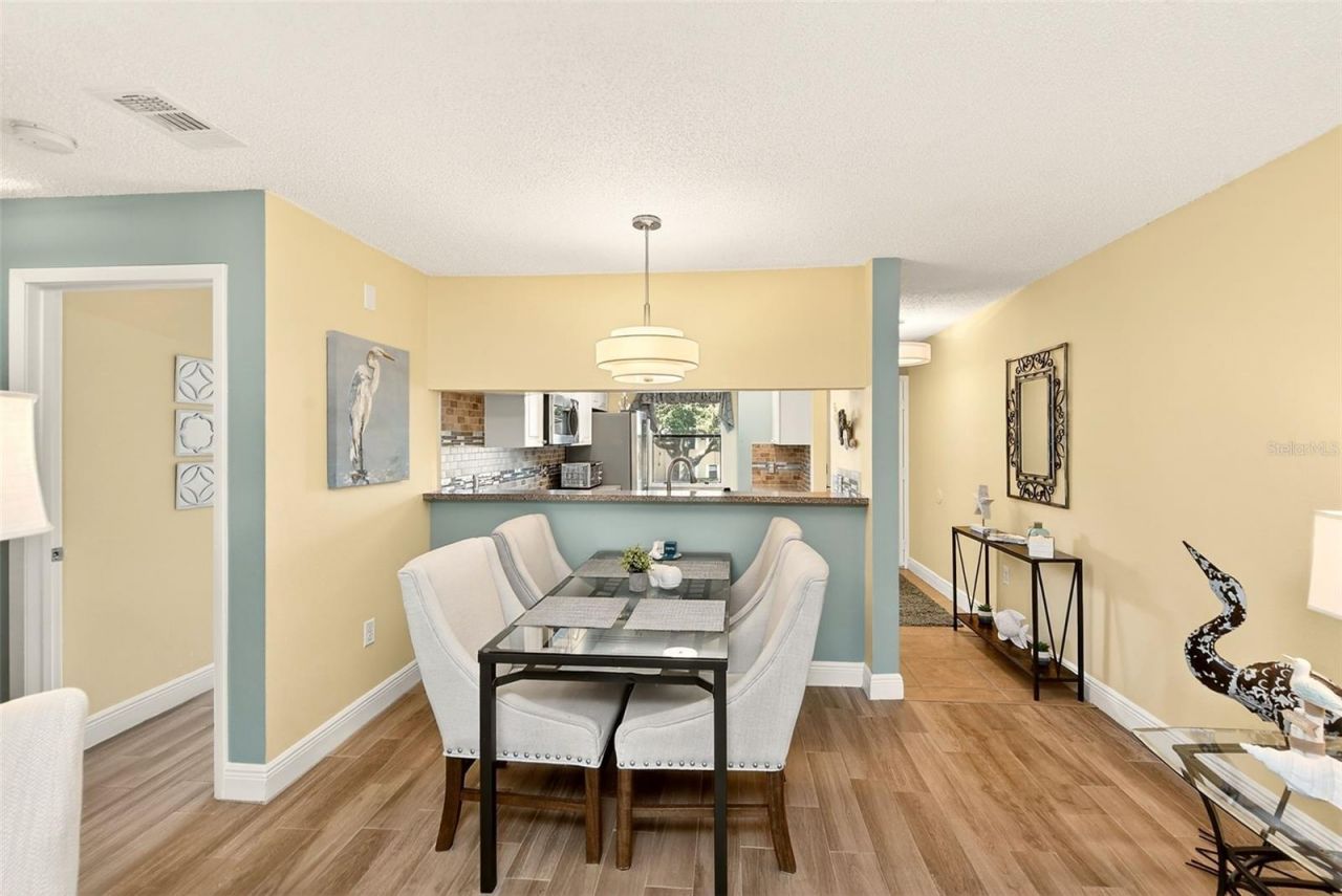 3001 58th Avenue S, Unit 612, Saint Petersburg, FL 33712 Photo