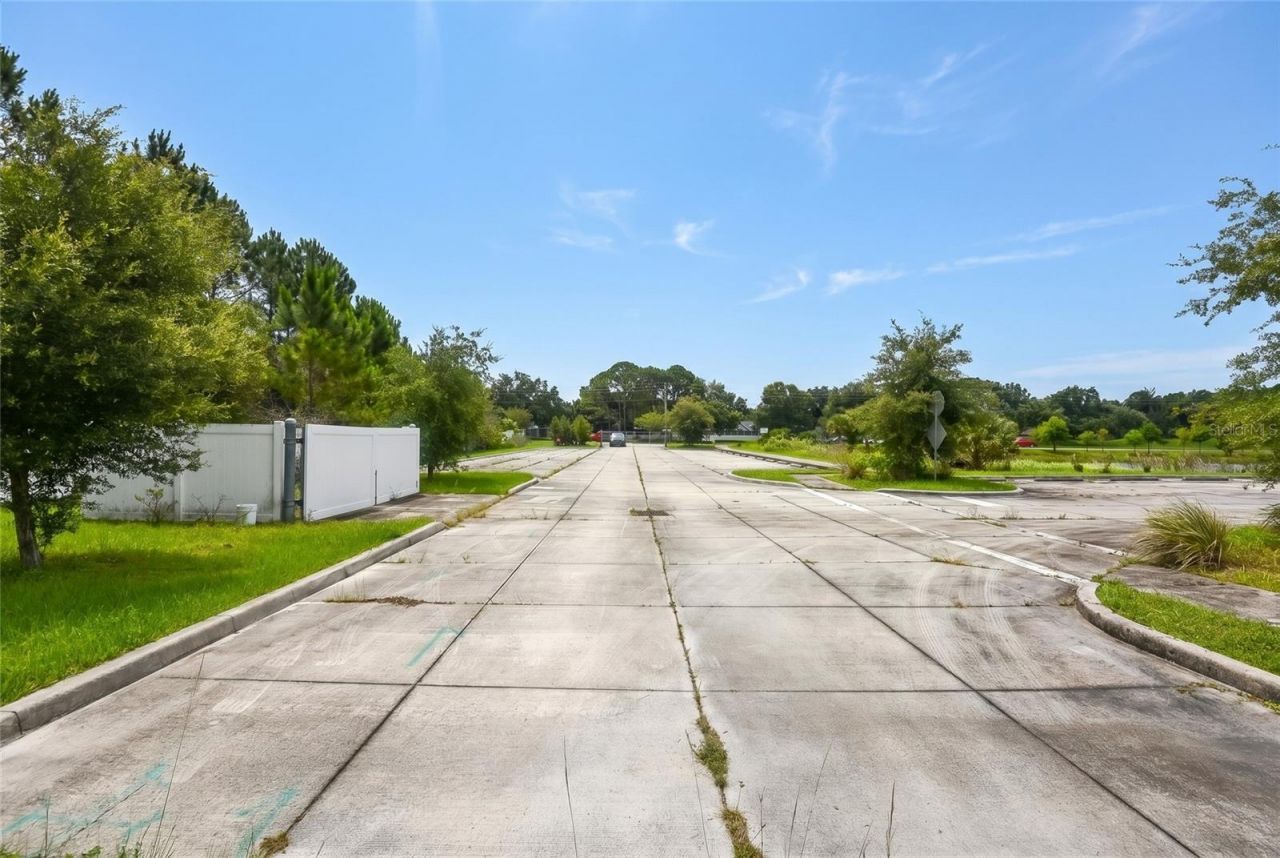 4015 S Williamson Boulevard , Port Orange, FL 32129 Photo