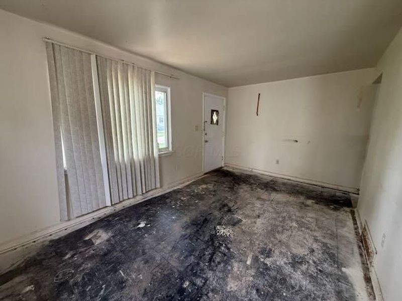 1259 E 16th Avenue, Columbus, OH 43211 Photo 5