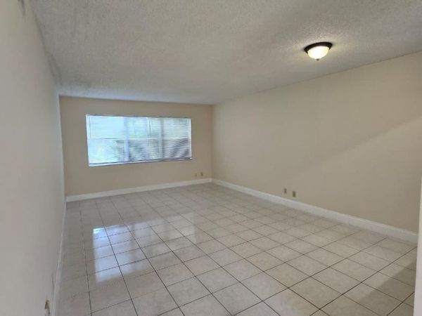 550 SE 2nd Avenue, Unit G3, Deerfield Beach, FL 33441