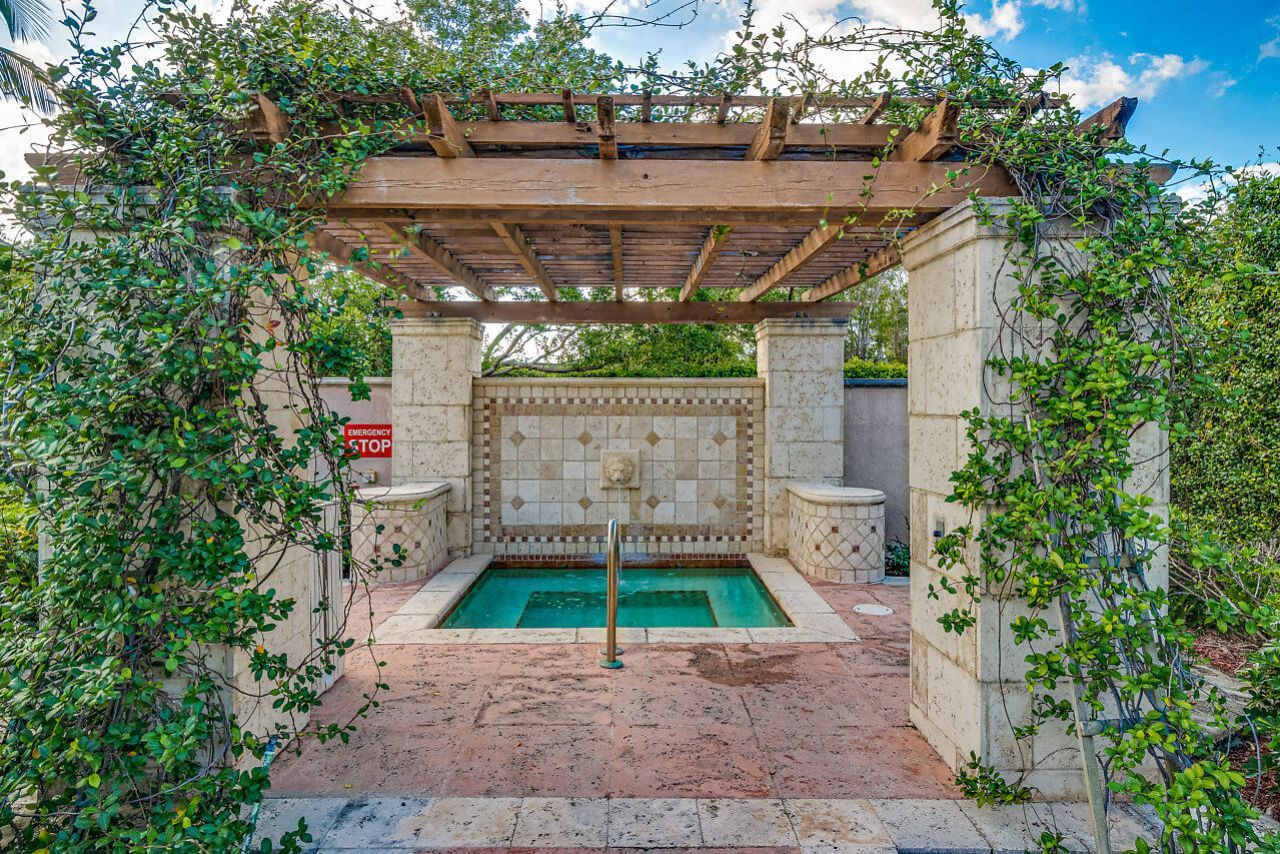 11740 St Andrews Place, Unit 304, Wellington, FL 33414 Photo