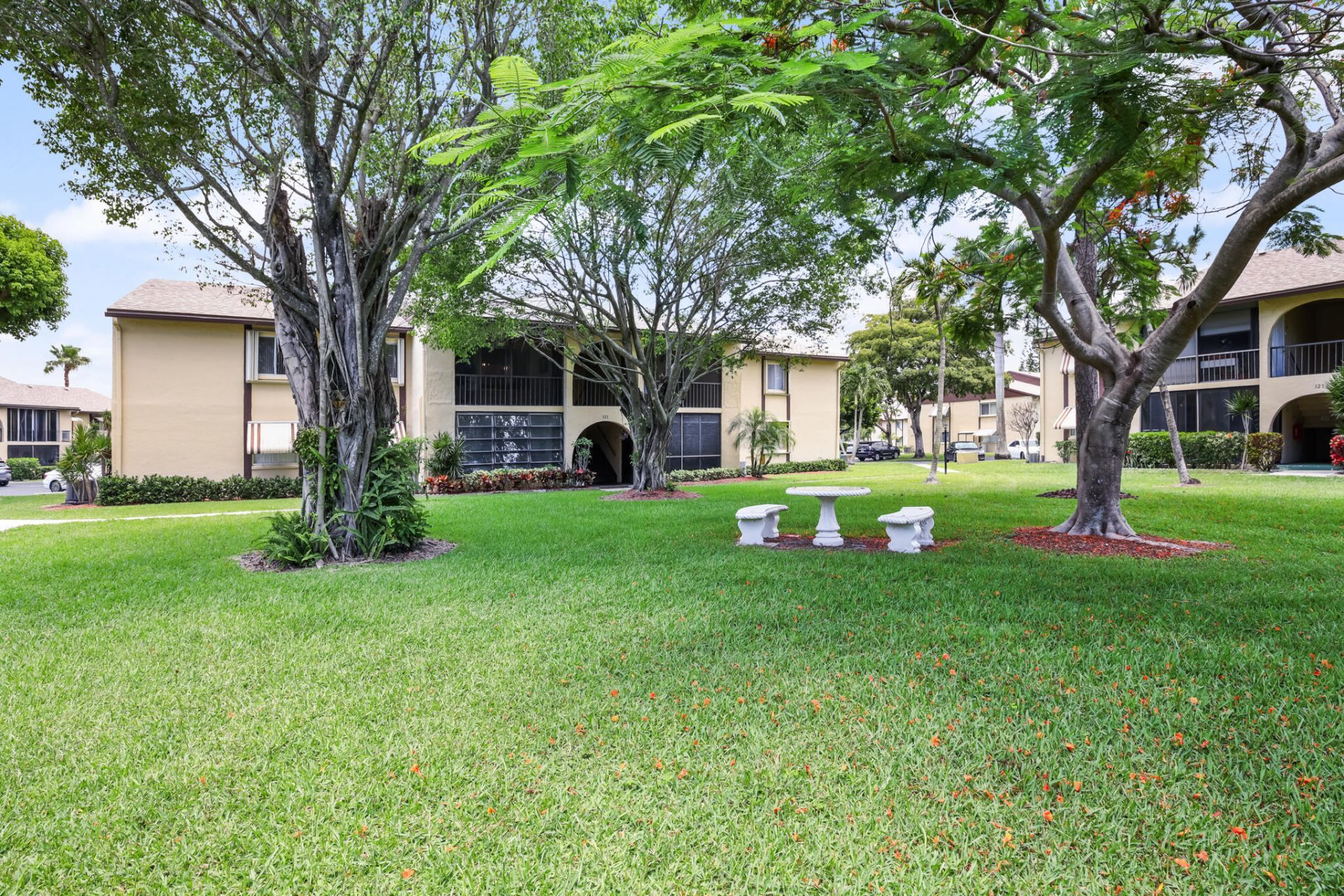 321 Pine Ridge Circle, Unit C-2, Greenacres, FL 33463 Photo